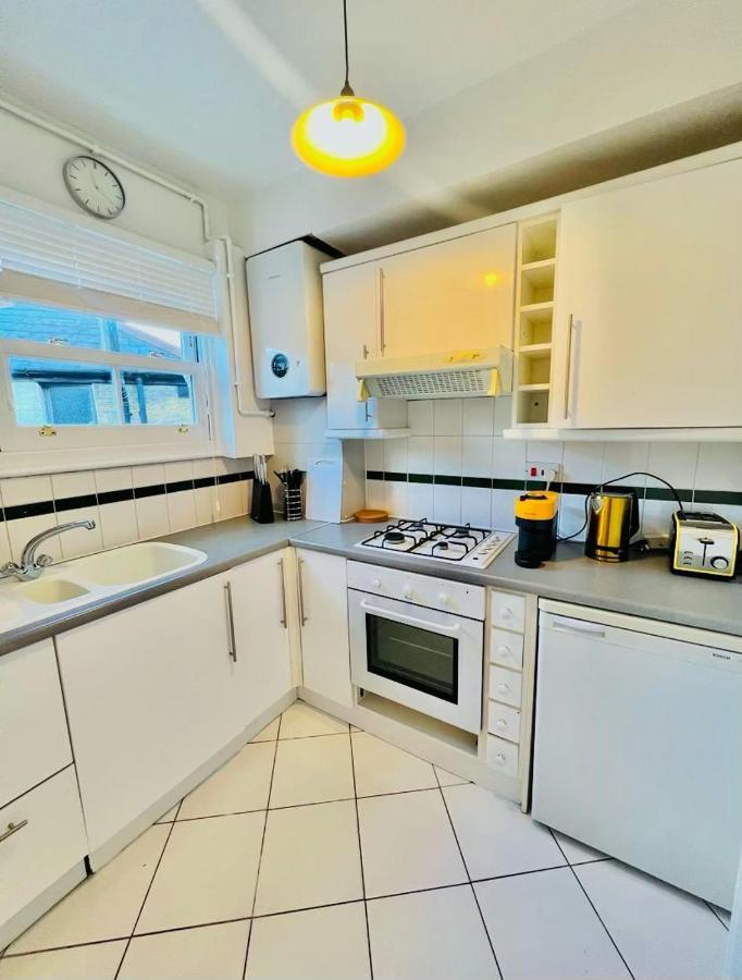 לונדון The Vista Apartment מראה חיצוני תמונה