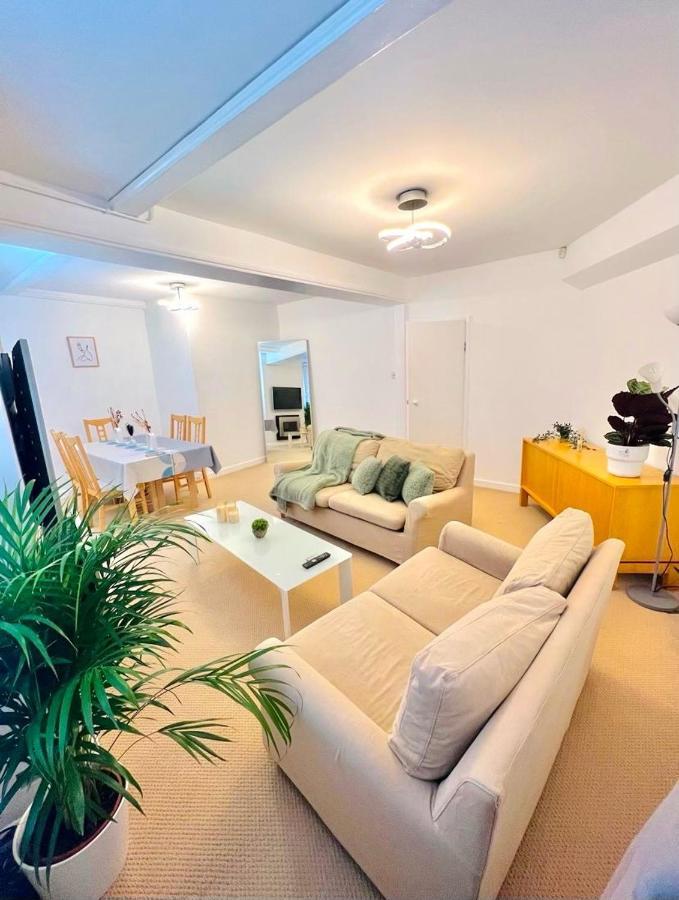 לונדון The Vista Apartment מראה חיצוני תמונה